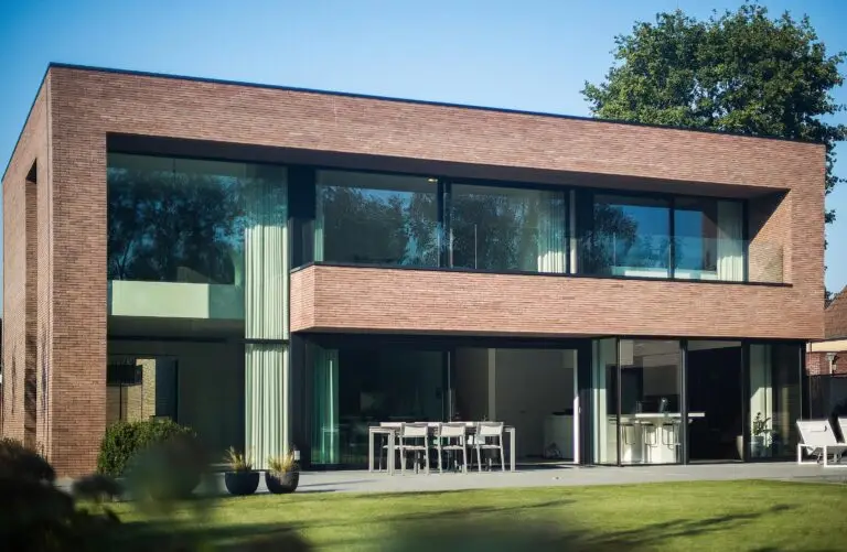 Nieuwbouw woning Hasselt - Gelijmde gevelsteen