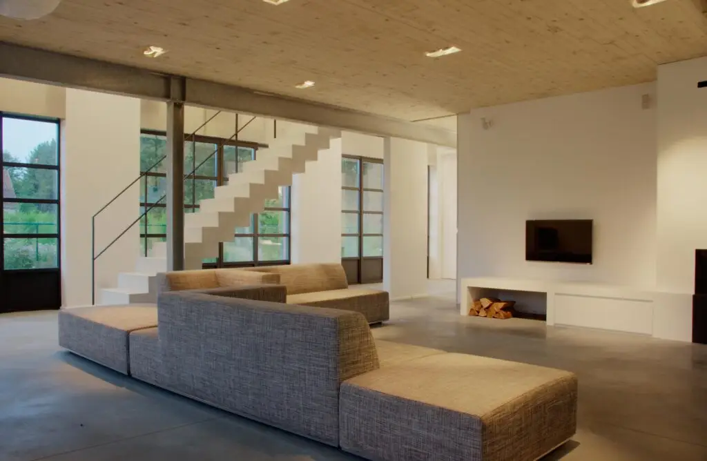 Staal zichtbeton prefabtrap betonvloer